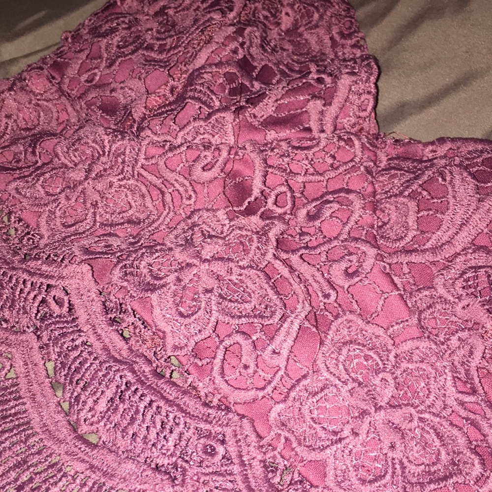 Crop Top - Picture 4 of 4